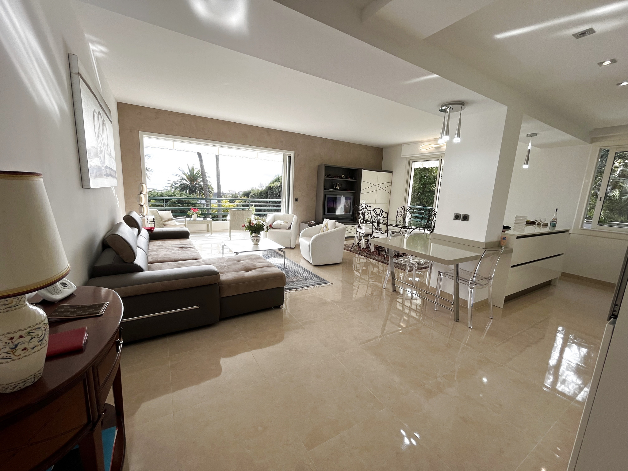 Vente Appartement 95m² 3 Pièces à Cannes (06400) - Andres Immobilier